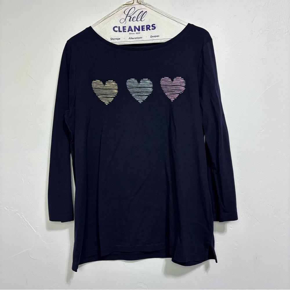 Talbots Women's Medium Heart Embroidered T Shirt Top 100% Cotton Navy Blue